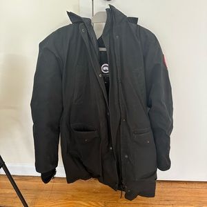 Canda Goose Coat (Medium) - lightwear